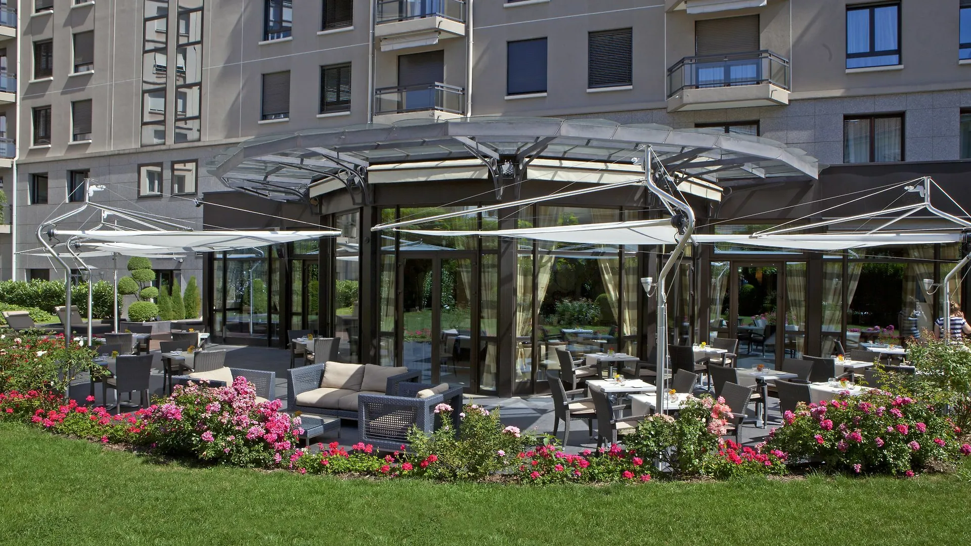 Warwick Reine Astrid - Lyon Aparthotel Γαλλία