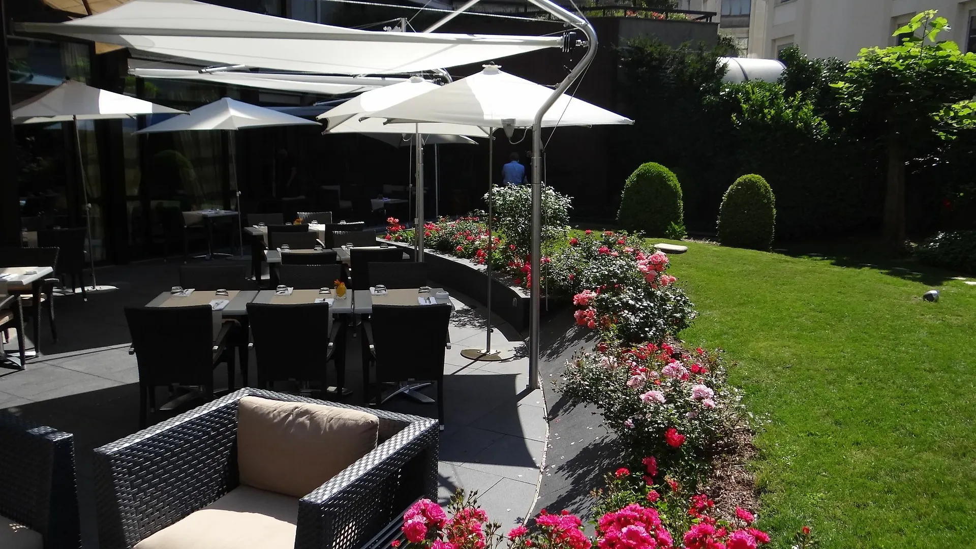 Warwick Reine Astrid - Lyon Aparthotel 4*,  France