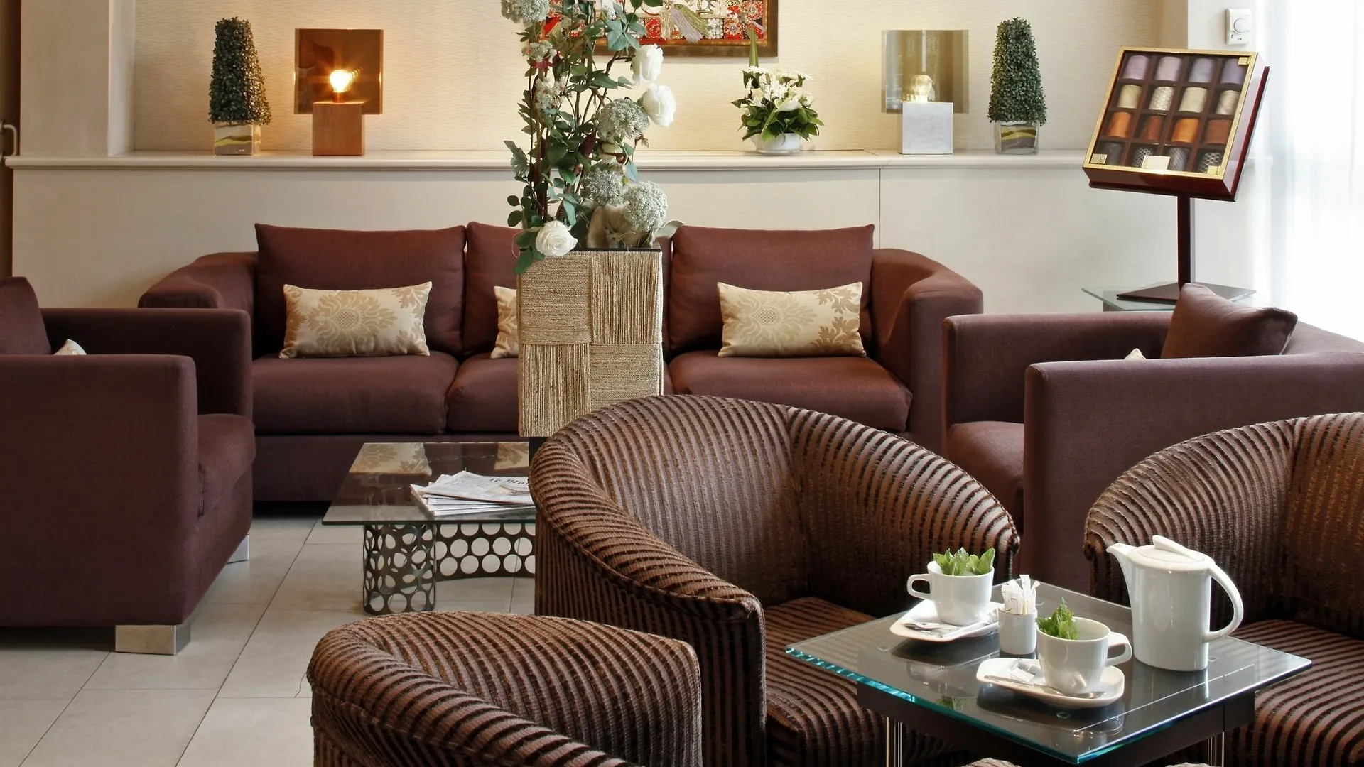 ****  Warwick Reine Astrid - Lyon Aparthotel France